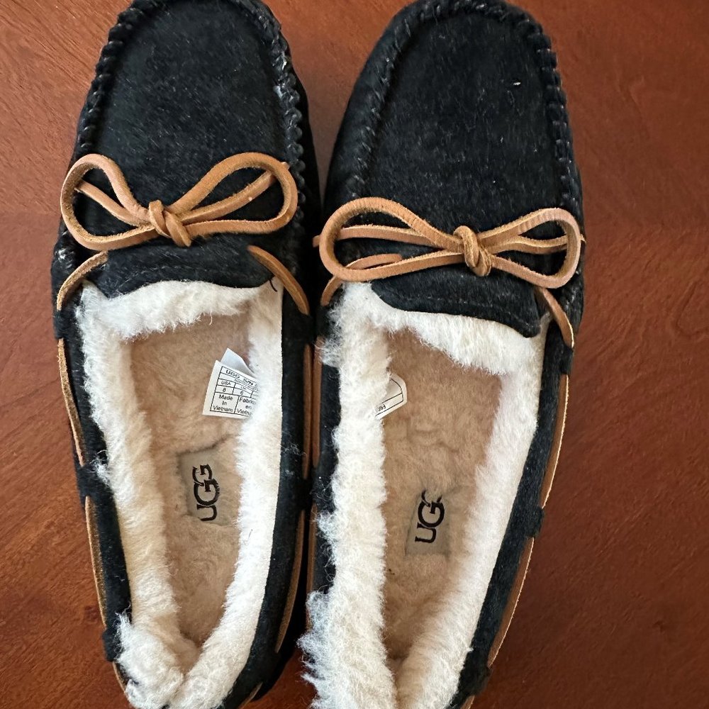 UGG-Dakota, Womens Slipper, Black, size 8